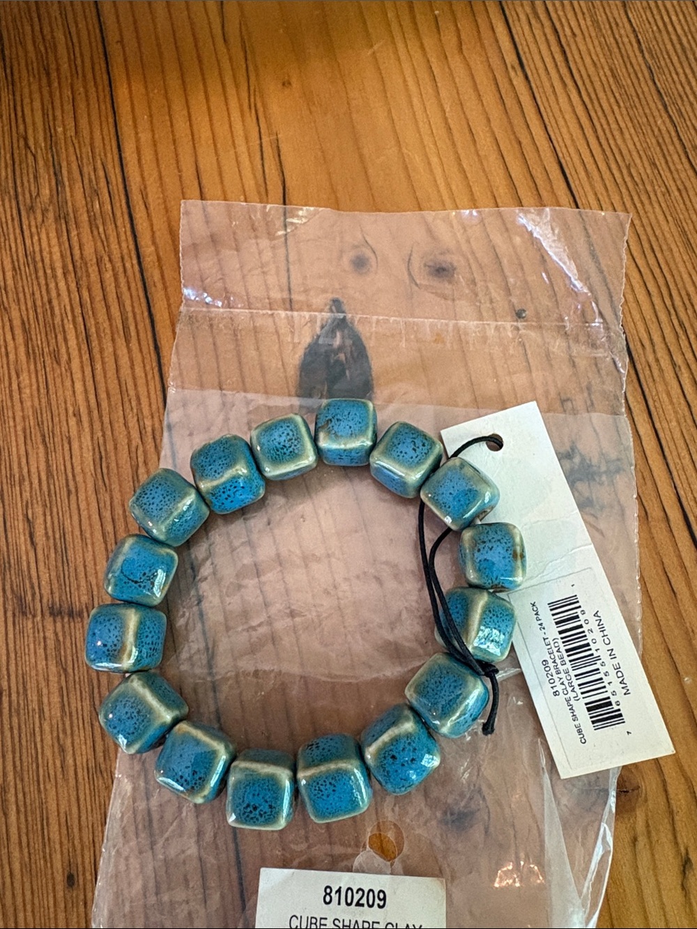 Turquoise Cube Clay Bead Bracelet - Picture 3 of 3